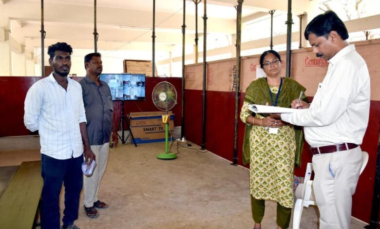 Collector inspects EVM security arrangements in Erode