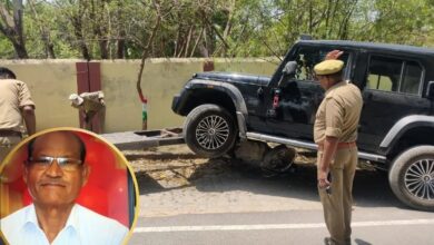 थार सवार 4 पुलिसकर्मियों ने रिटायर्ड असिस्टेंट रजिस्ट्रार को बुंदेलखंड विश्वविद्यालय में रौंदा