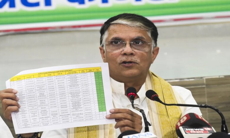 सुप्रीम कोर्ट ने पवन खेड़ा को लगाई फटकार, अग्रिम जमानत देने से किया इनकार, जानें कोर्ट में क्या क्या हुआ